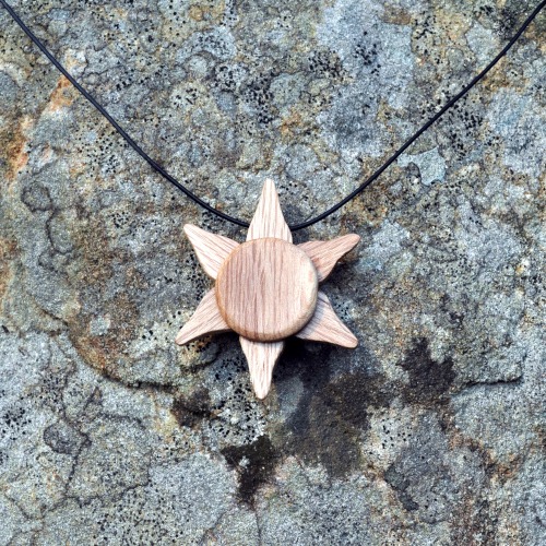 Six Pointed Star Forest Oak Pendant